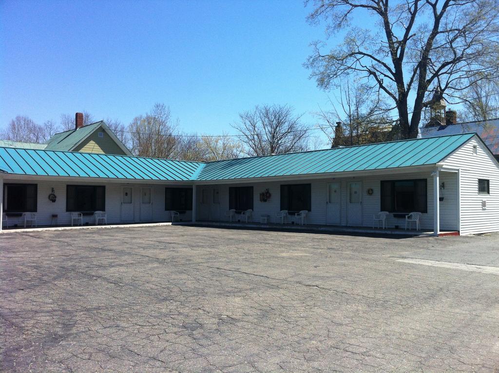 Wells River Motel Exterior photo